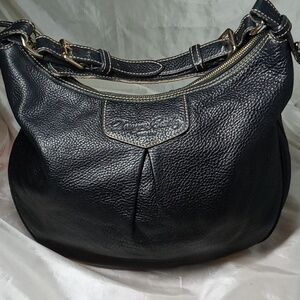 Dooney and bourke hobo handbag